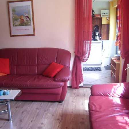 Am Schlosspark Apartamento *